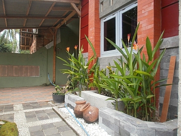 RUMAH TINGGAL DI JAWA TENGAH